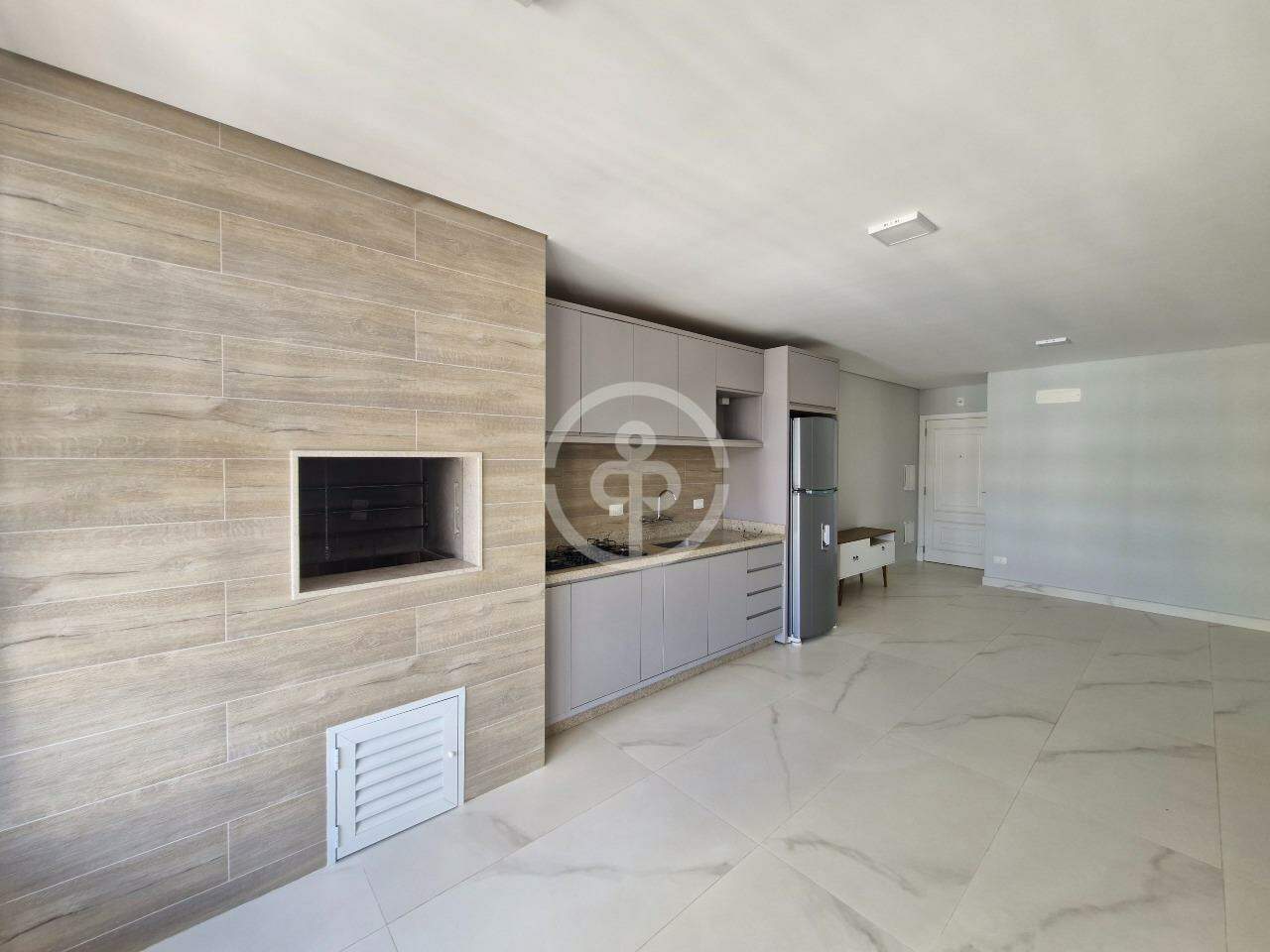 Apartamento para aluguel no Centro: 