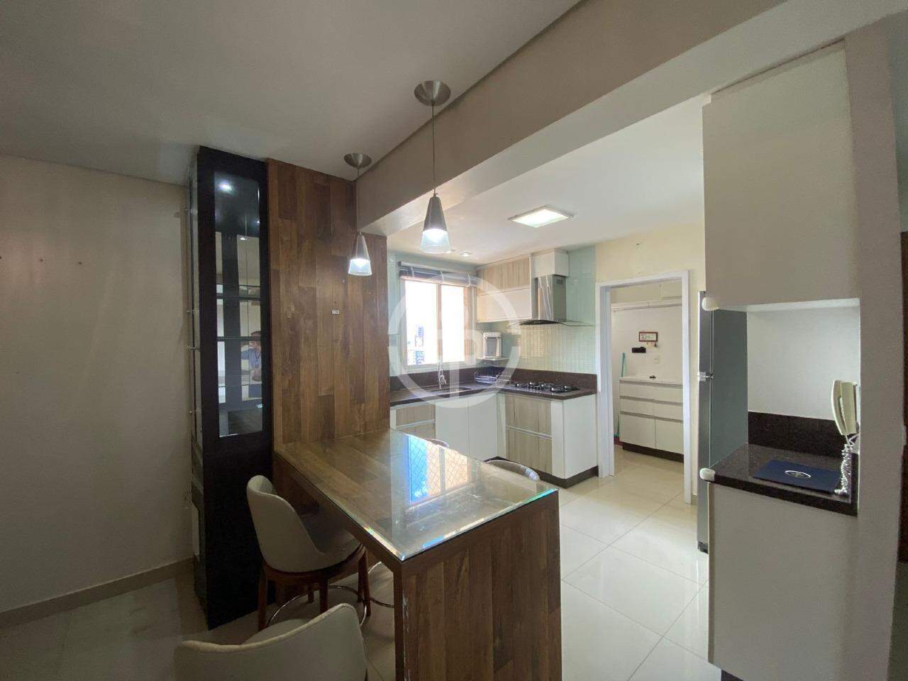 Apartamento para aluguel no Centro: 