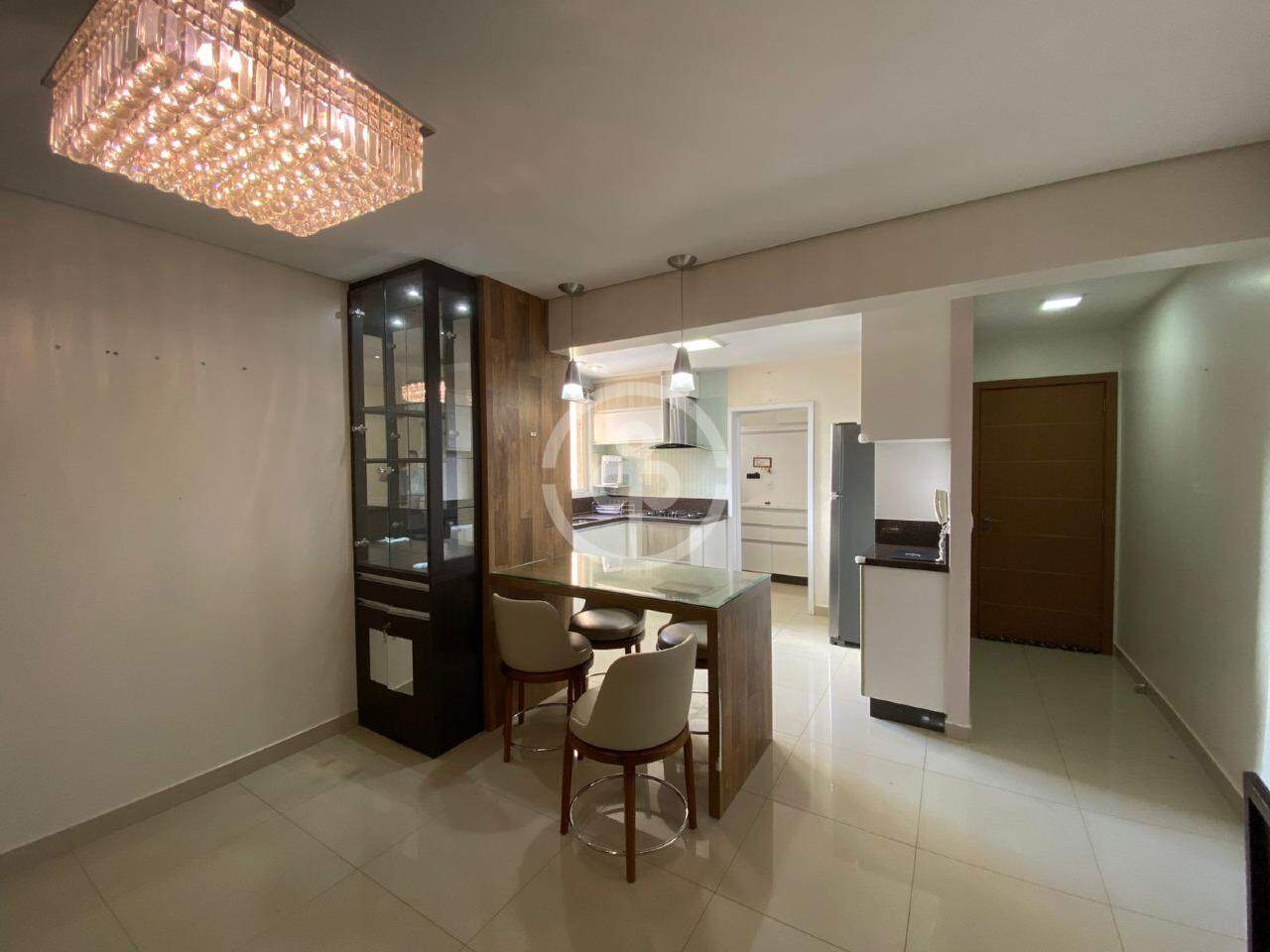 Apartamento para aluguel no Centro: 