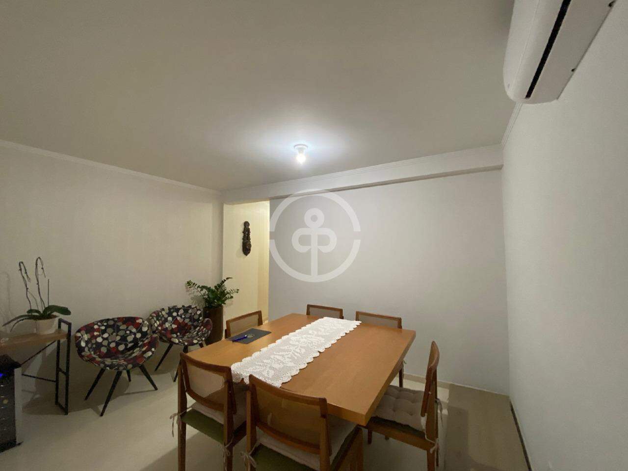 Apartamento para aluguel no Centro: 