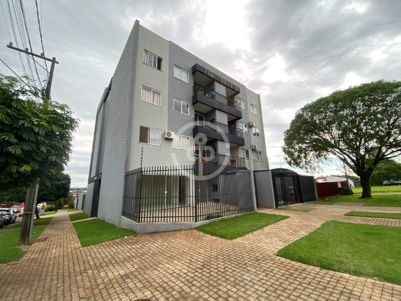 Apartamento para aluguel no Pioneiros Catarinenses: 