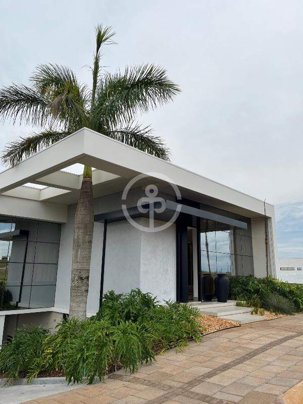 Casa em condomínio à venda no Área Metropolitana: 