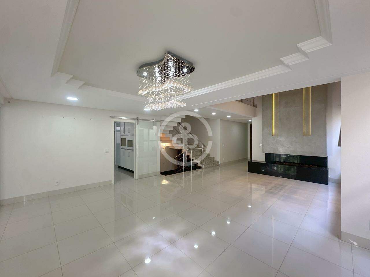 Casa em condomínio à venda no FAG: 