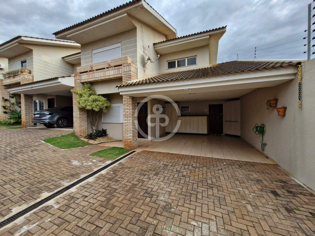 Casa para alugar em Country, Cascavel — Portal Chave Fácil