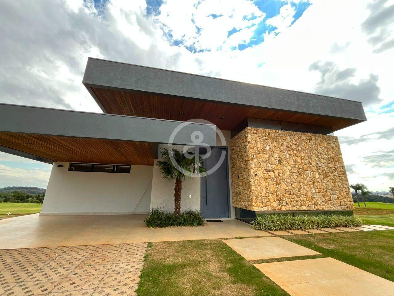 Casa para alugar em Área Metropolitana, Cascavel — Portal Chave Fácil
