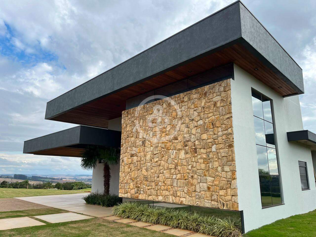 Casa para alugar em Área Metropolitana, Cascavel — Portal Chave Fácil
