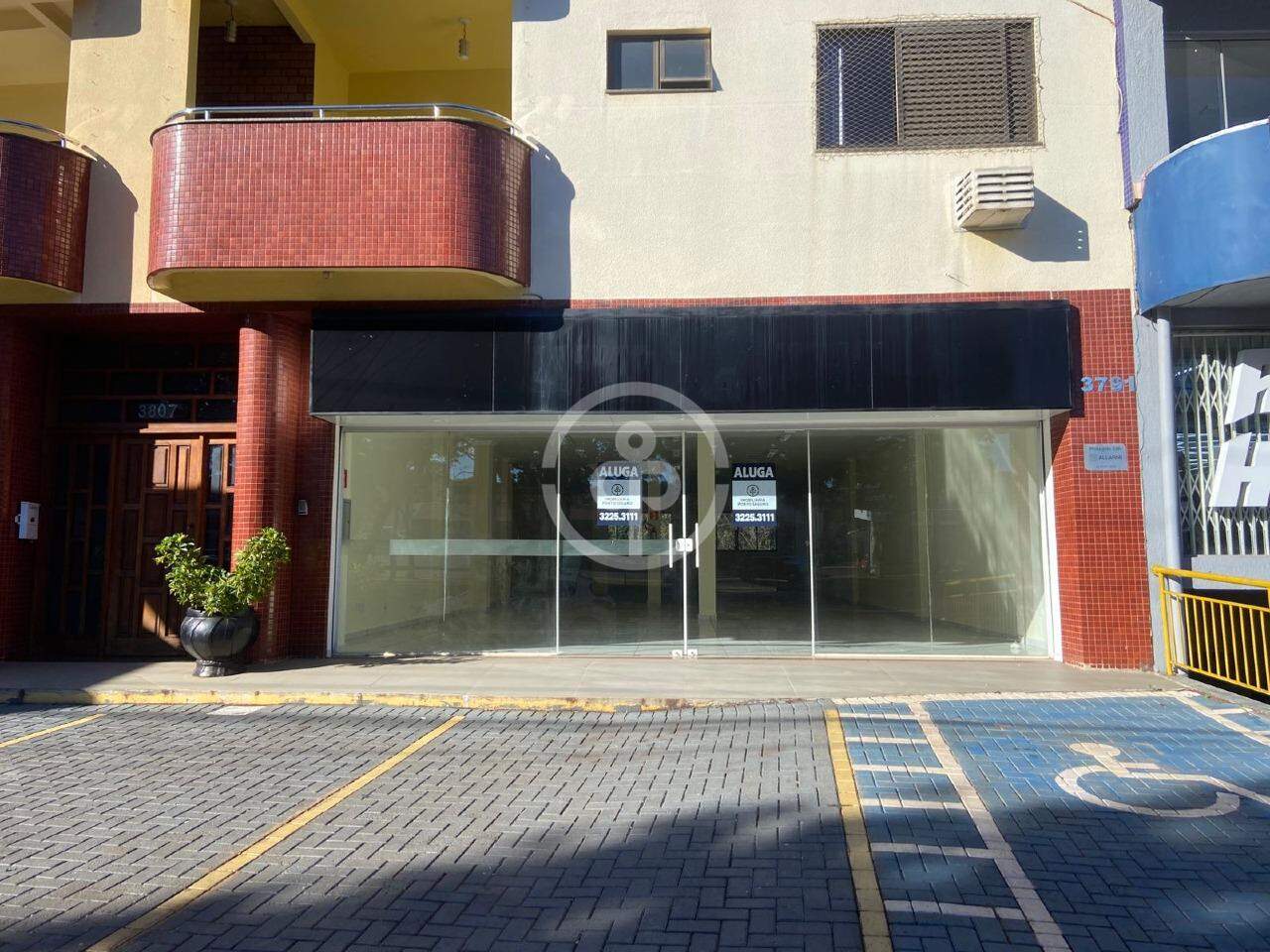 Sala/Conjunto Comercial para alugar em Região Do Lago, Cascavel — Portal Chave Fácil