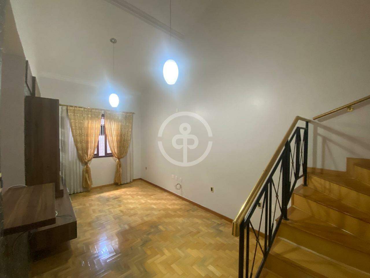 Casa para alugar em Country, Cascavel — Portal Chave Fácil