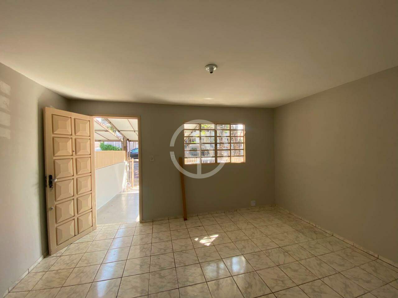 Casa para alugar em Centro, Cascavel — Portal Chave Fácil