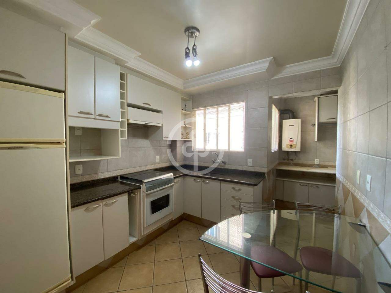 Apartamento para alugar em Centro, Cascavel — Portal Chave Fácil