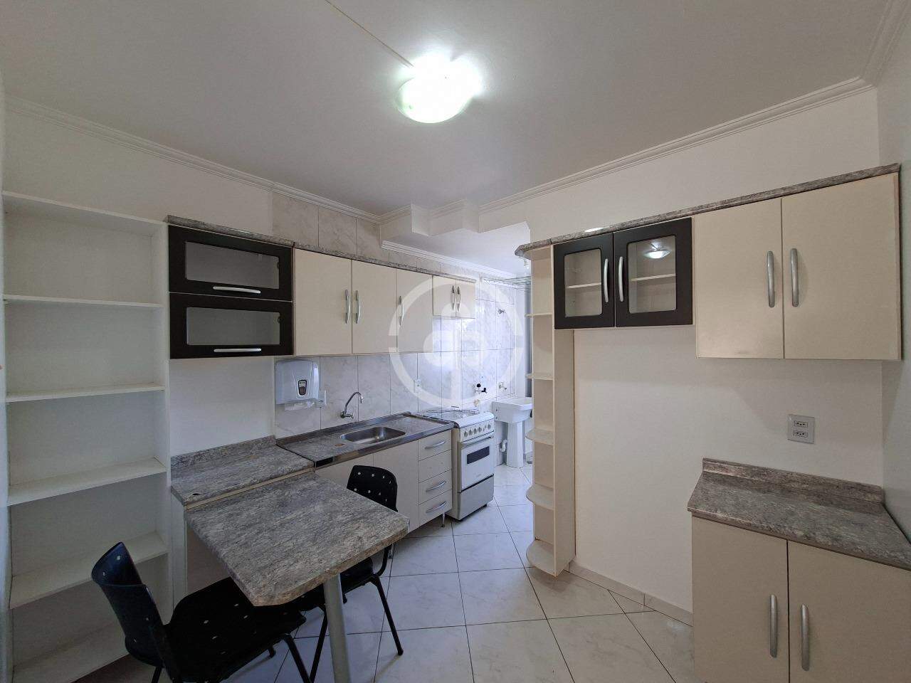 Apartamento para aluguel no São Cristóvão: 