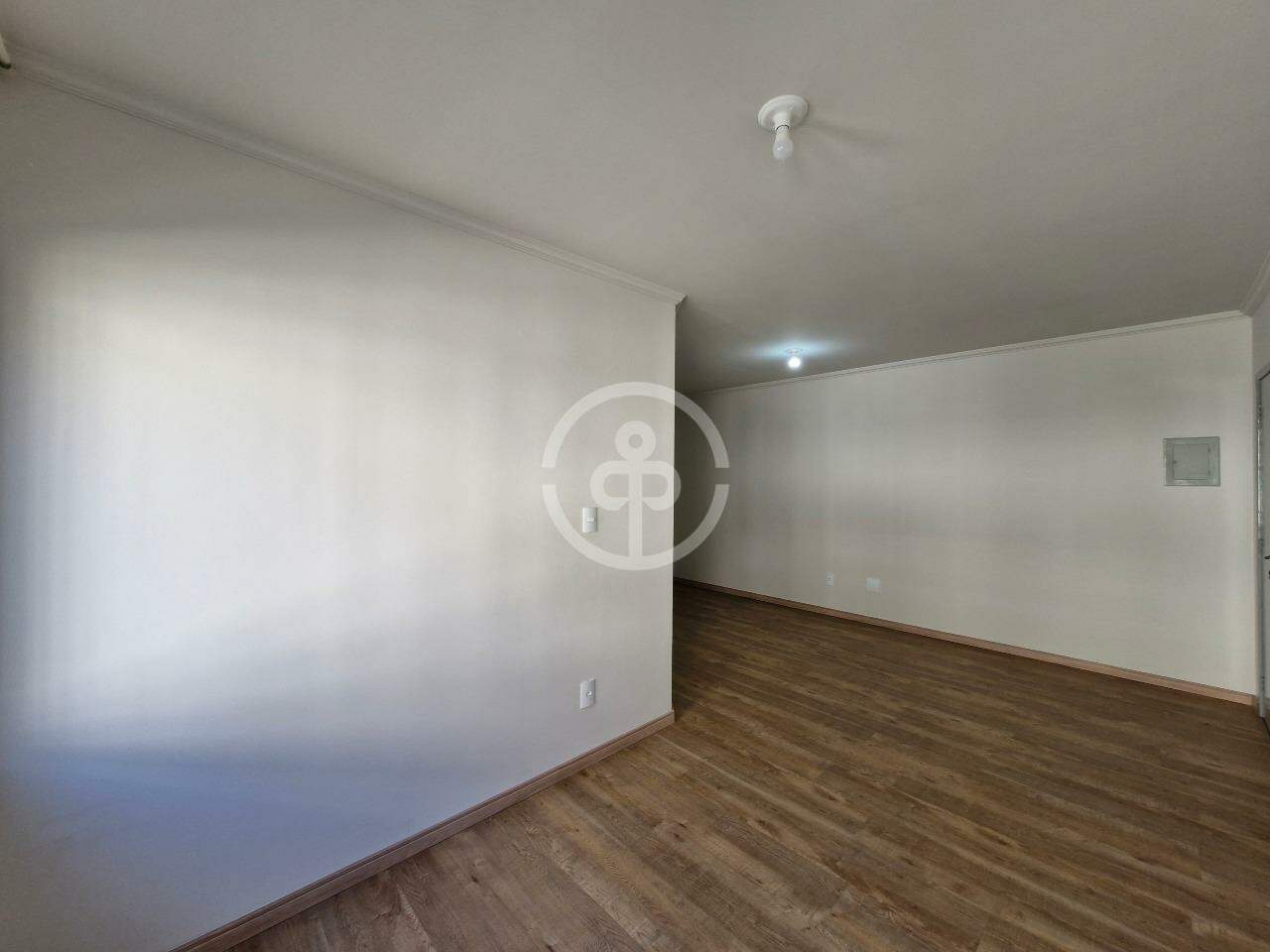 Apartamento para aluguel no Neva: 