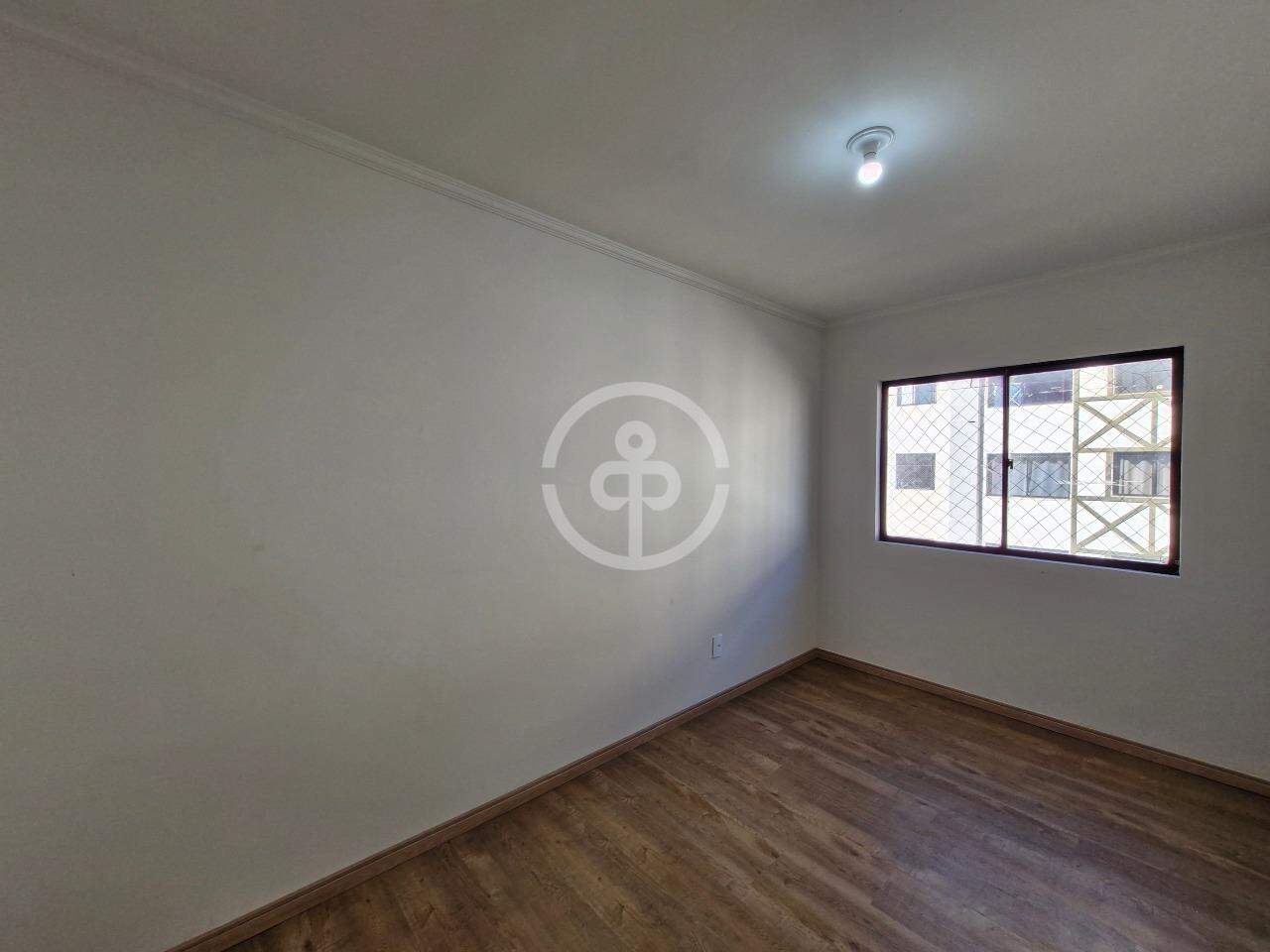 Apartamento para aluguel no Neva: 