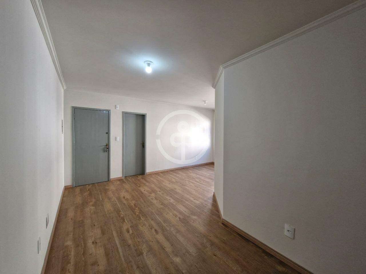 Apartamento para aluguel no Neva: 