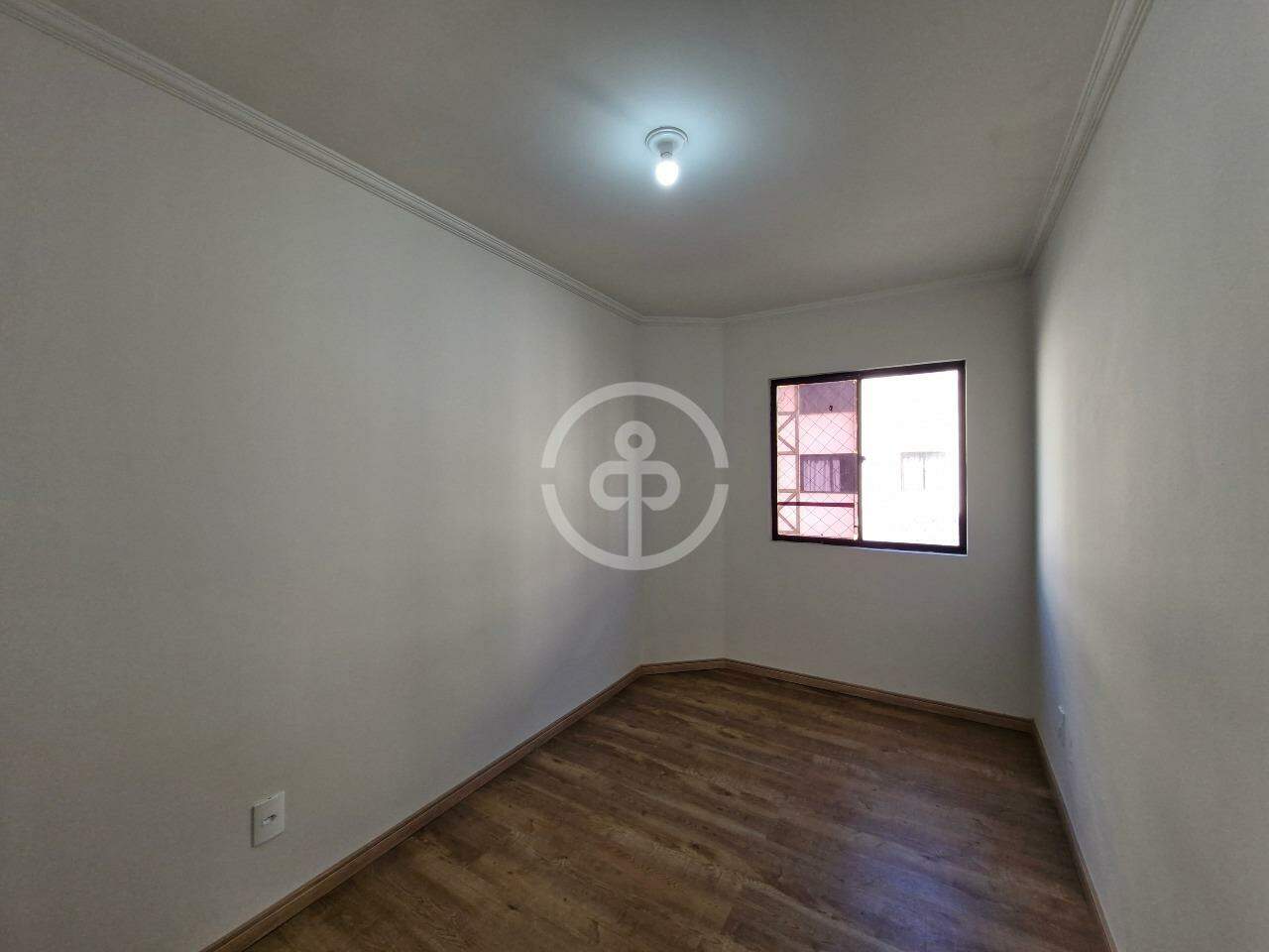 Apartamento para aluguel no Neva: 