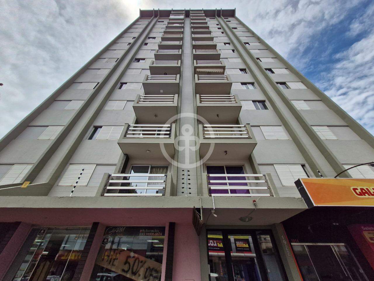Apartamento para aluguel no Centro: 