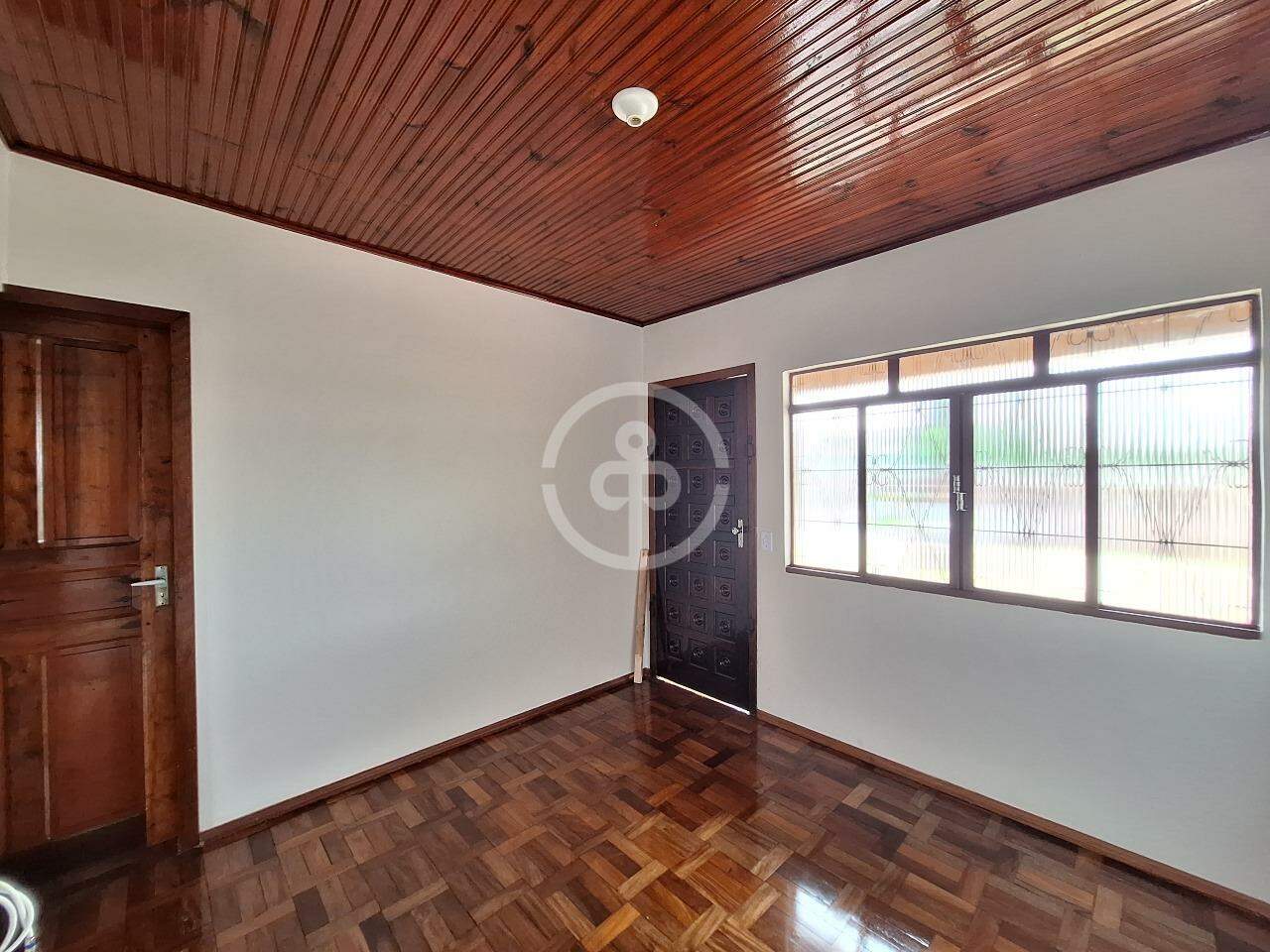 Casa para aluguel no Country: 