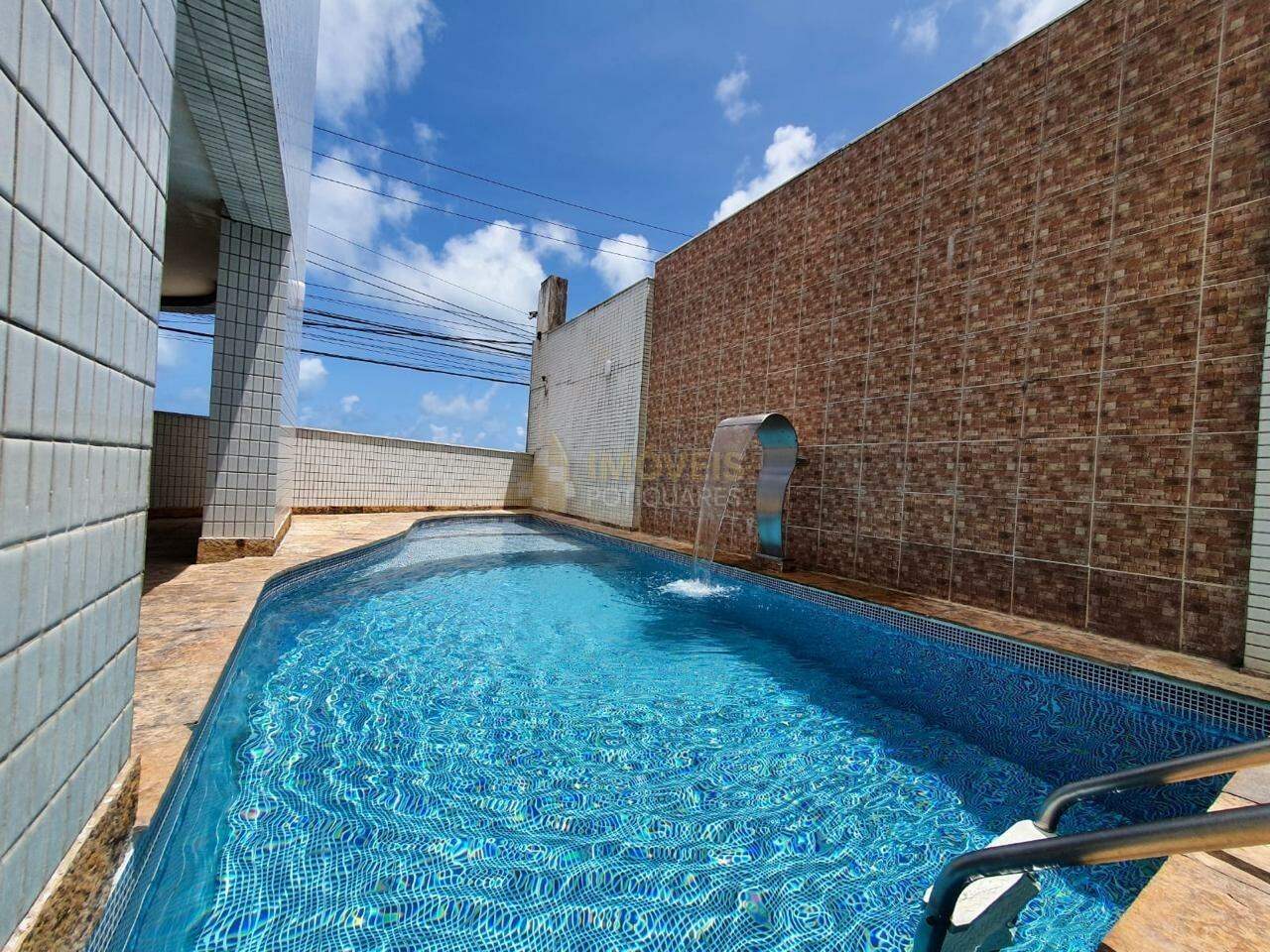 Flat à venda no Ponta Negra: 