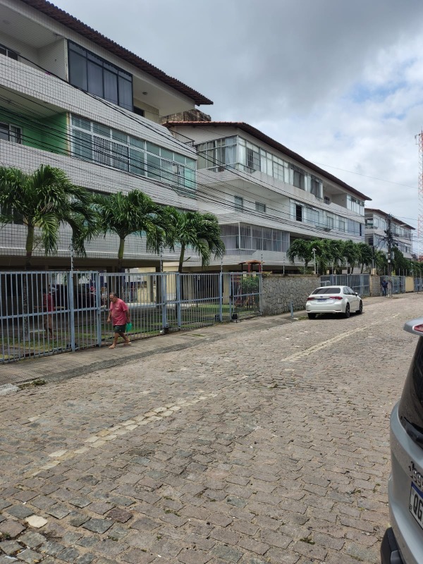 Apartamento à venda no Lagoa Nova: 