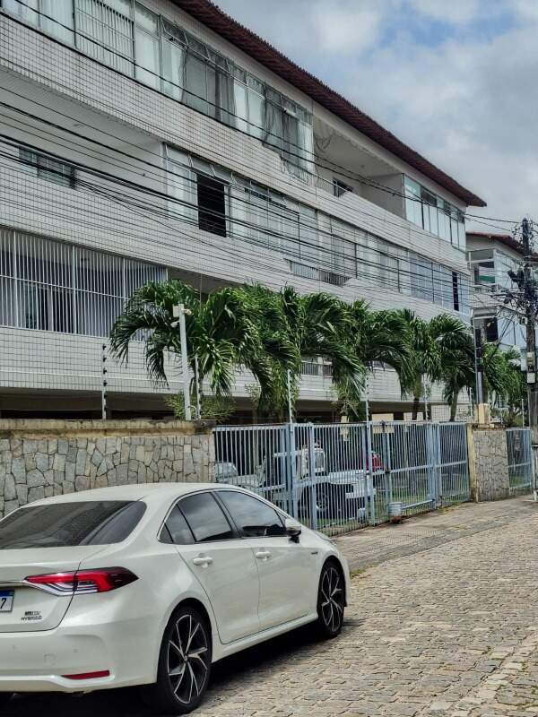 Apartamento à venda no Lagoa Nova: 