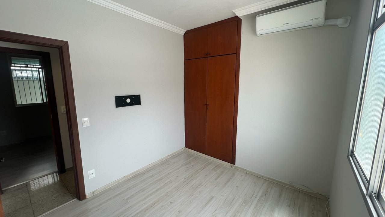 Apartamento à venda no Prado: 