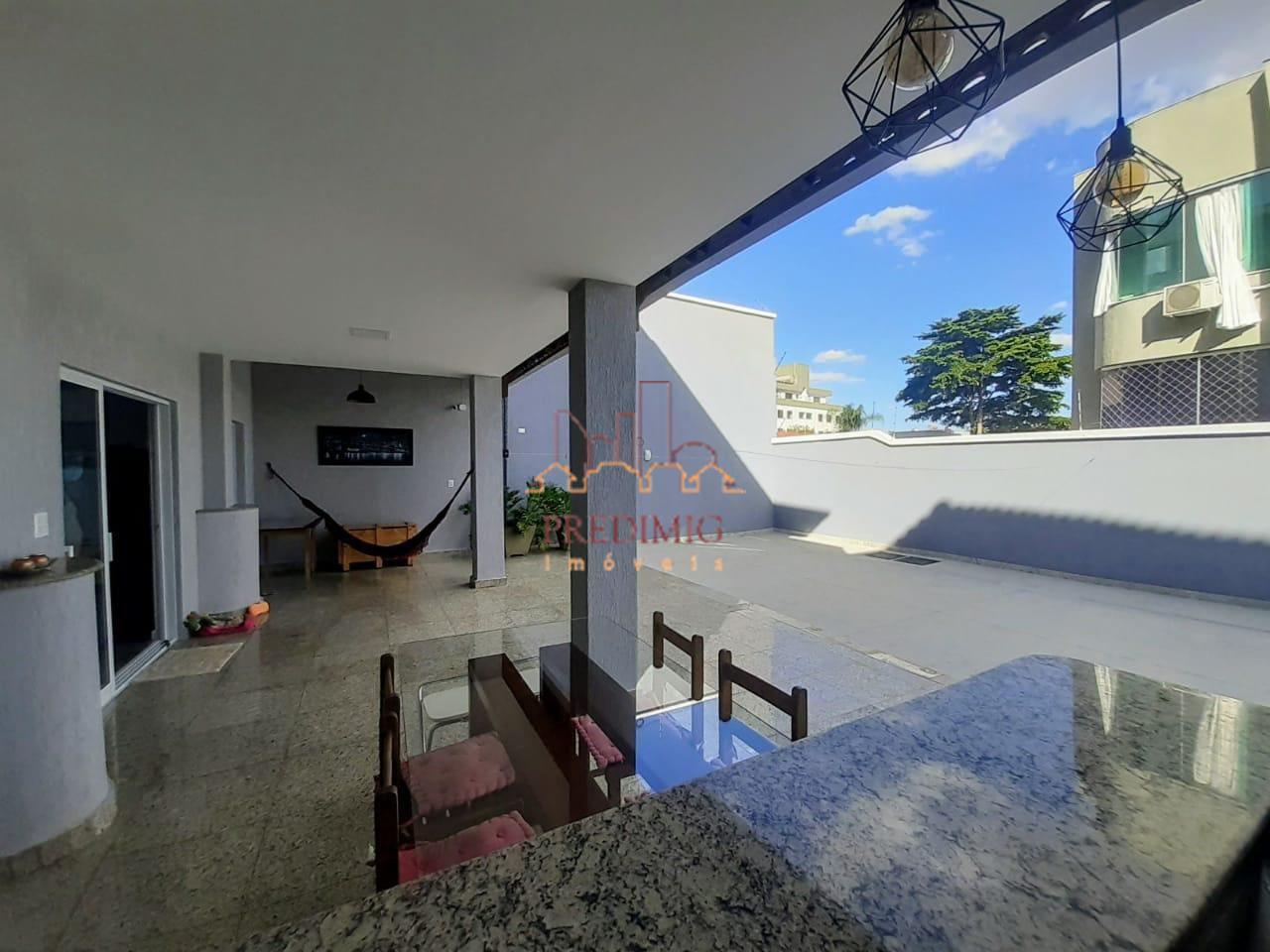 Casa à venda no Dona Clara: 