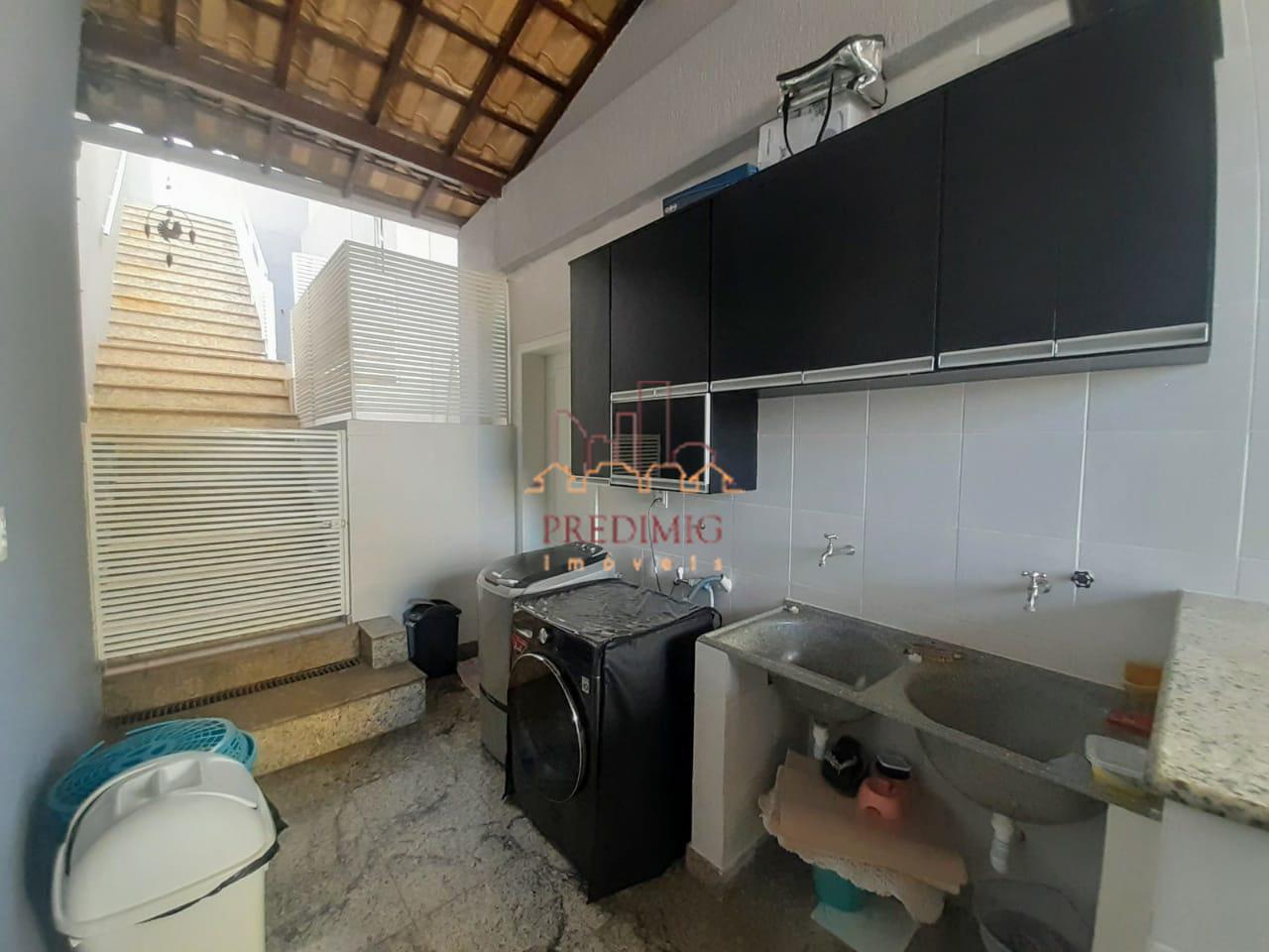 Casa à venda no Dona Clara: 