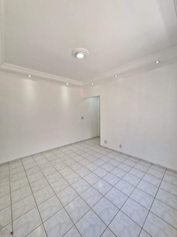 Apartamento à venda no Encruzilhada: 