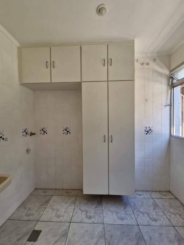 Apartamento à venda no Encruzilhada: 