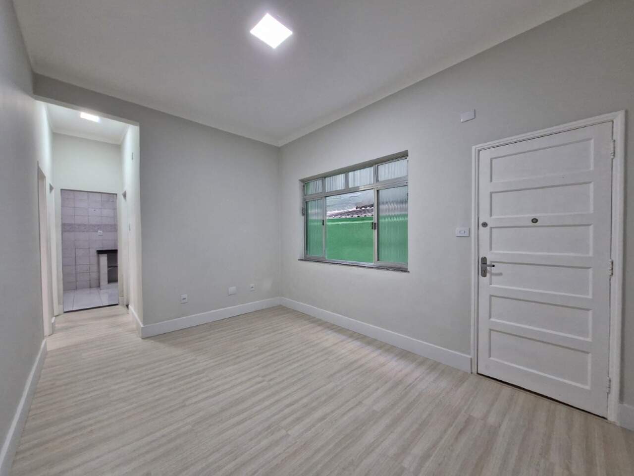 Apartamento à venda no Embaré: 