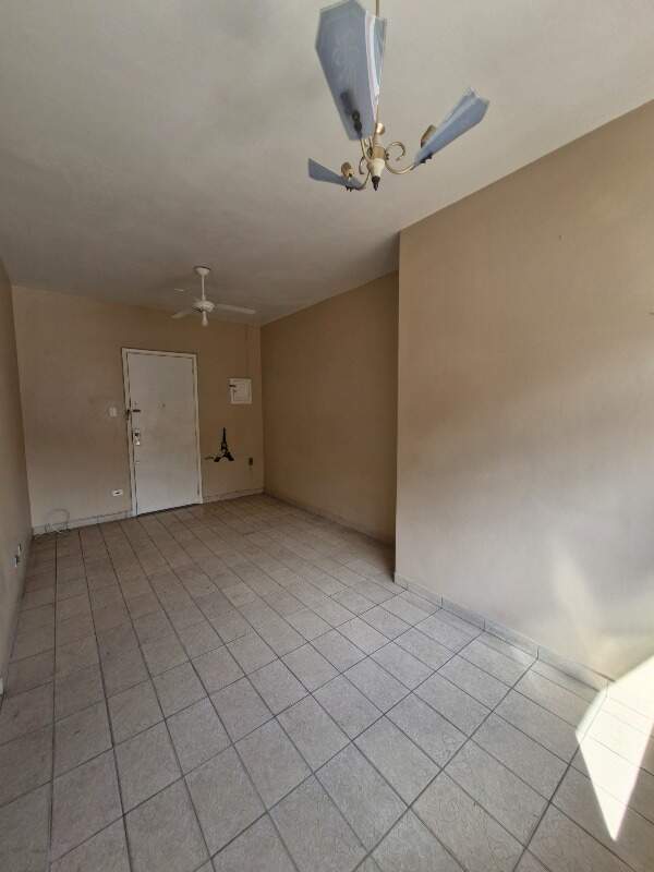 Apartamento à venda no Marapé: 