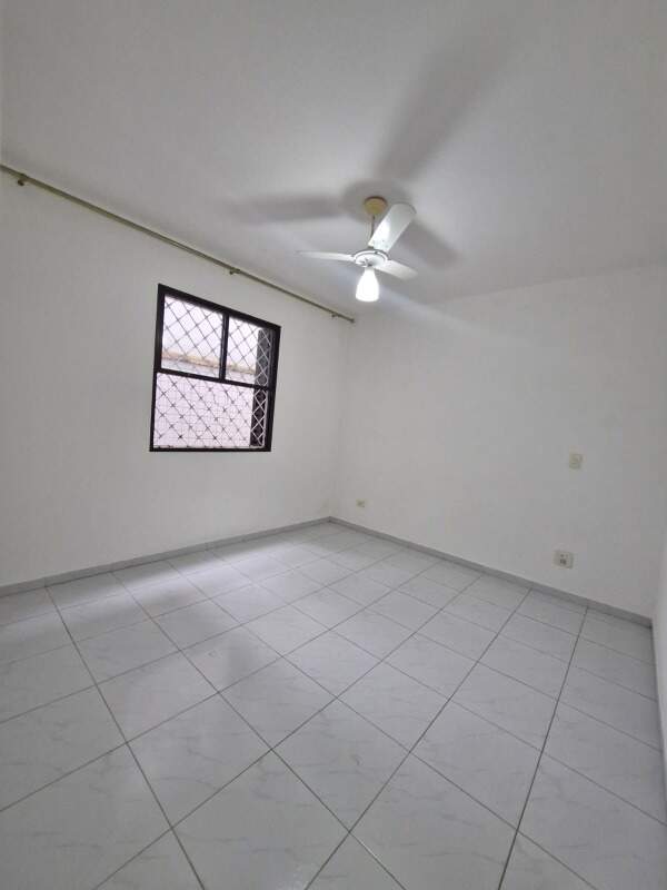 Apartamento à venda no Marapé: 1° quarto