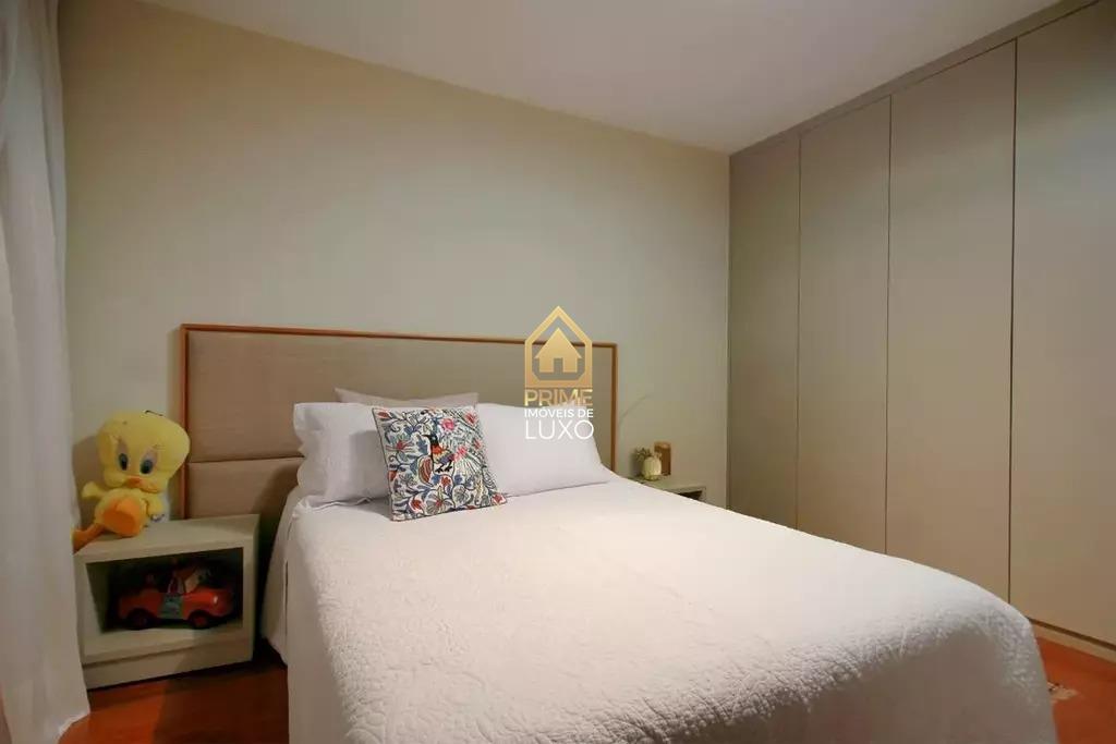 Casa à venda no Mangabeiras: 