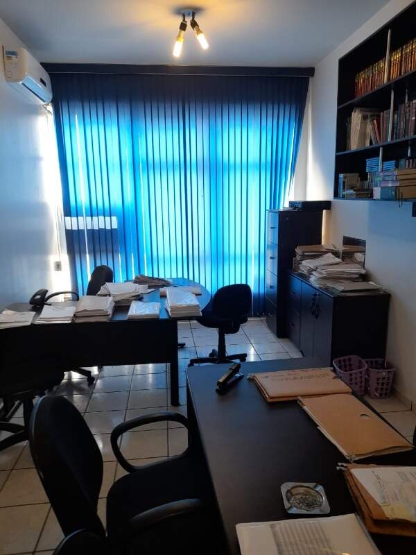 Sala à venda no Setor Central: 