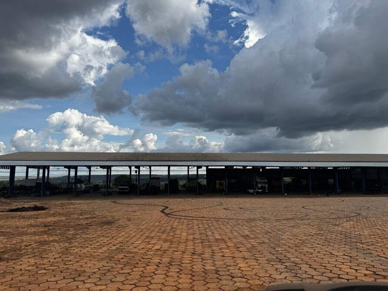 Galpão à venda no Distrito Agroindustrial de Anápolis: 