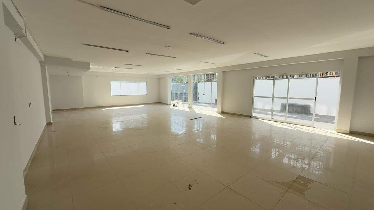 Prédio à venda no Residencial Alphaville Flamboyant: 
