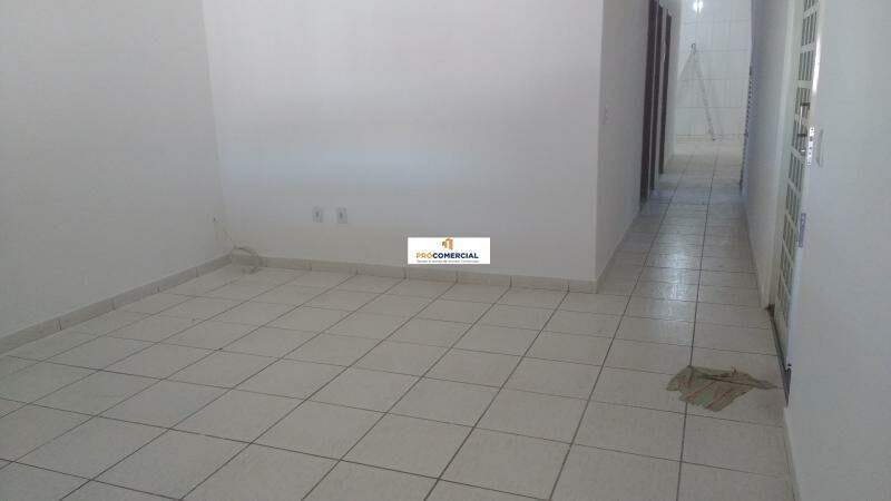 Casa à venda no Jardim Maria Inês: 