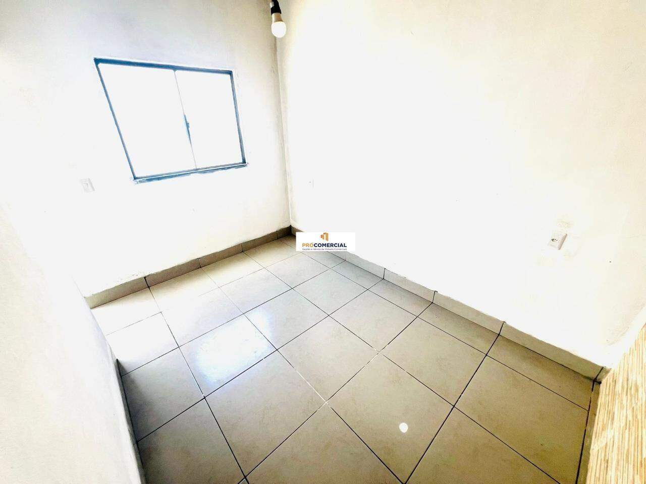 Kitnet à venda no Residencial Cidade Industrial: 