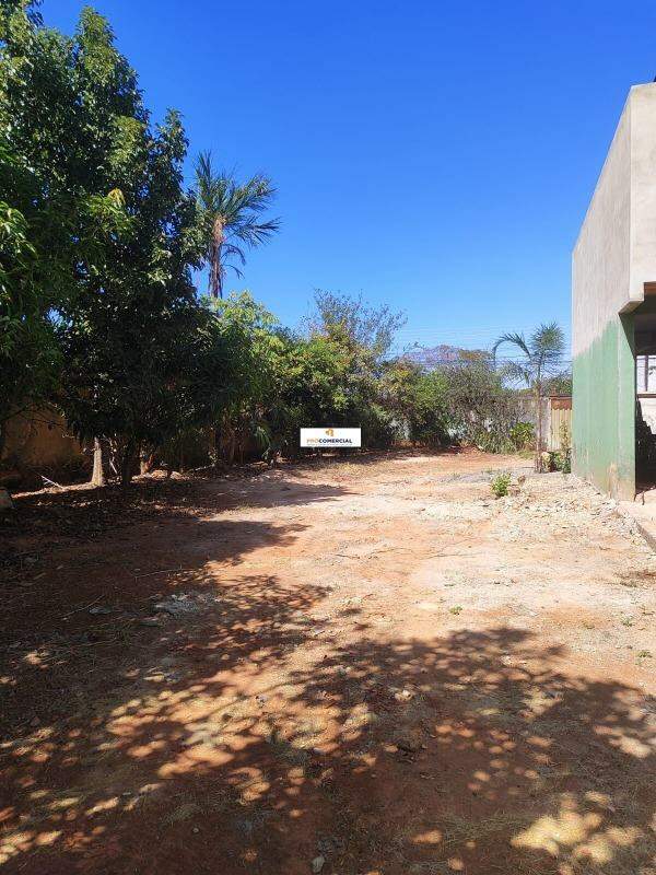 Lote à venda no Santa Genoveva: 