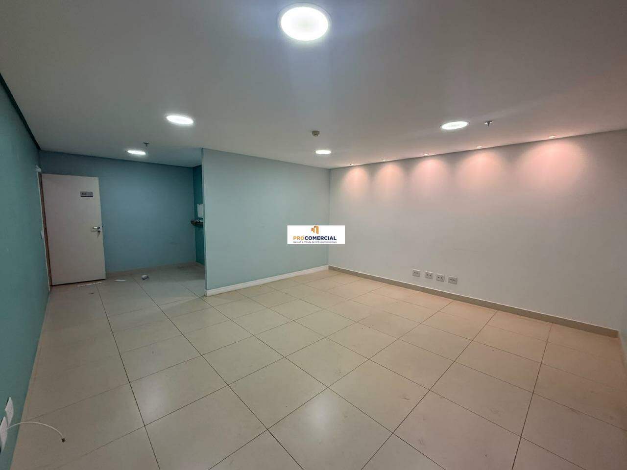 Sala para aluguel no Setor Sul: 