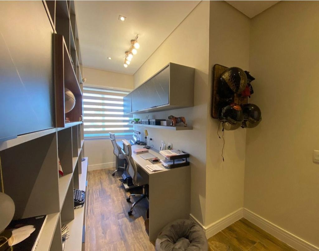 Casa à venda no Jardim Itaquiti: 