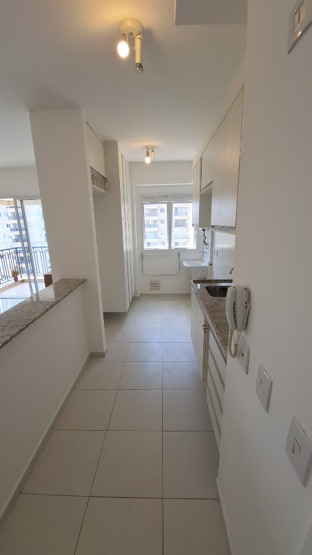 Apartamento para aluguel no Sítio Tamboré Alphaville: 