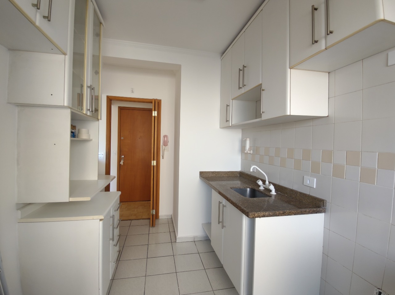 Apartamento para aluguel no Alphaville: 