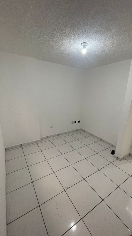 Casa comercial para aluguel no Centro: 