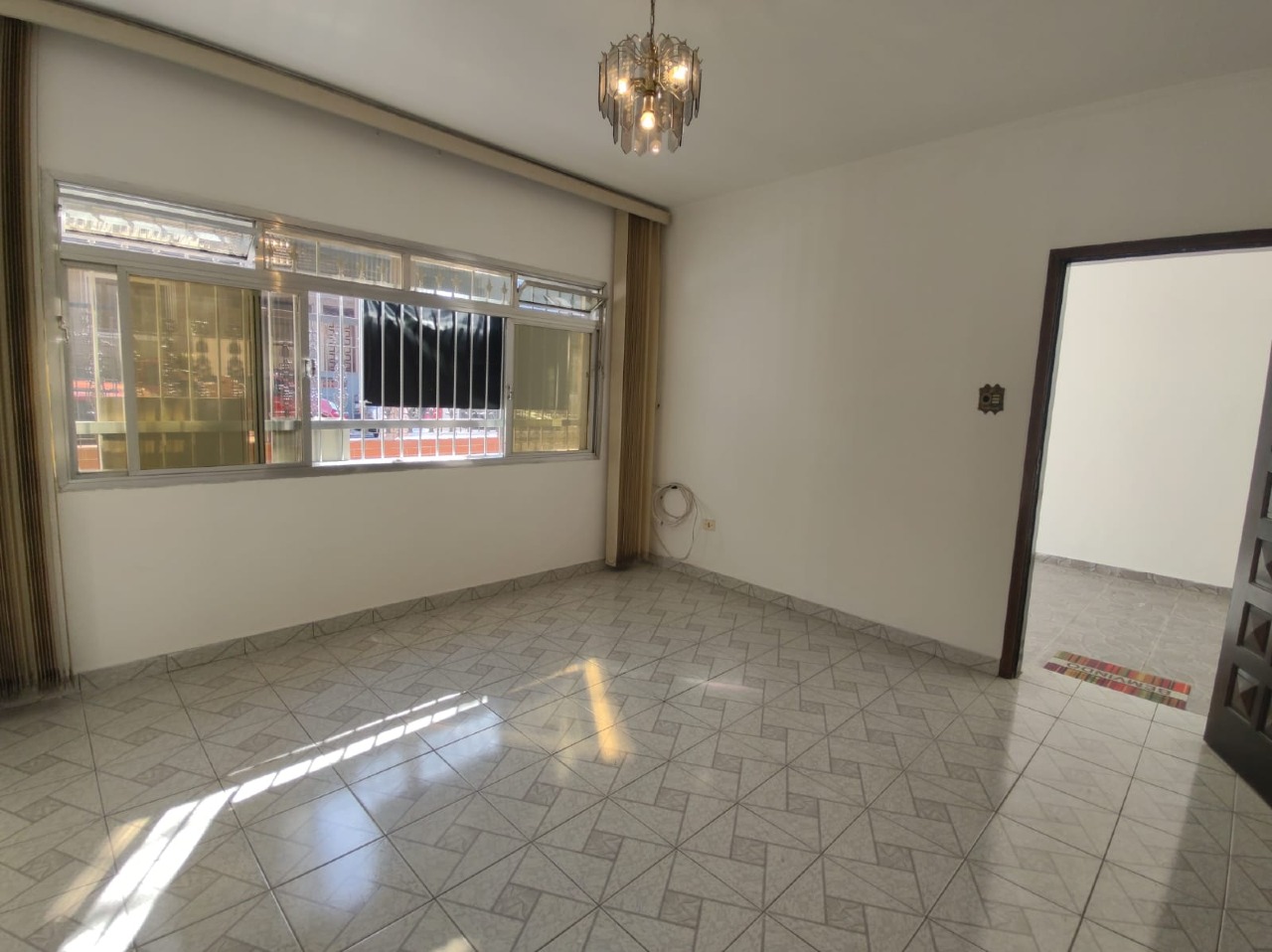 Casa comercial para aluguel no Vila São João: 