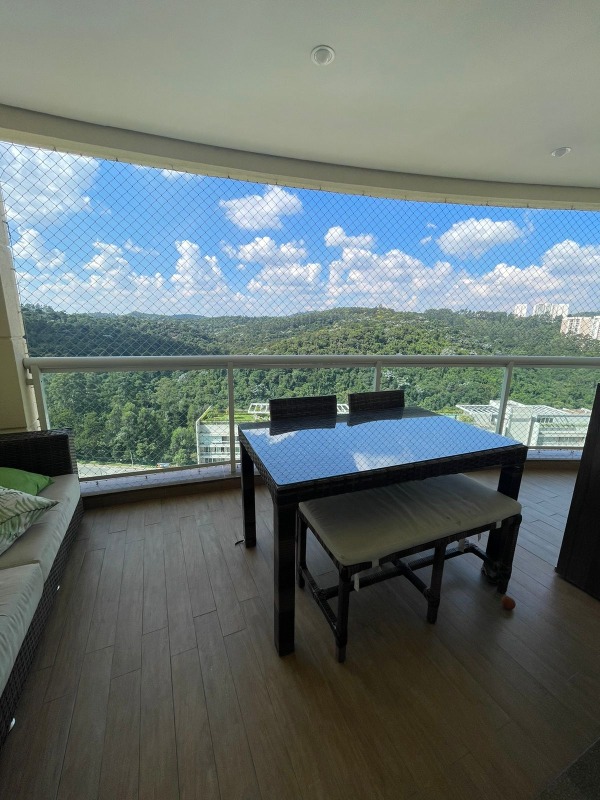 Apartamento para aluguel no Tamboré: 