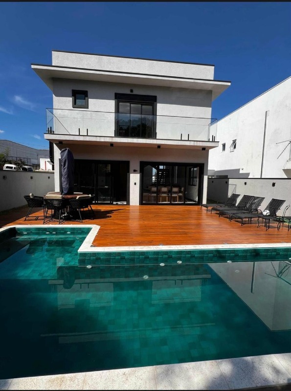 Casa à venda no Recanto Maravilha III: 