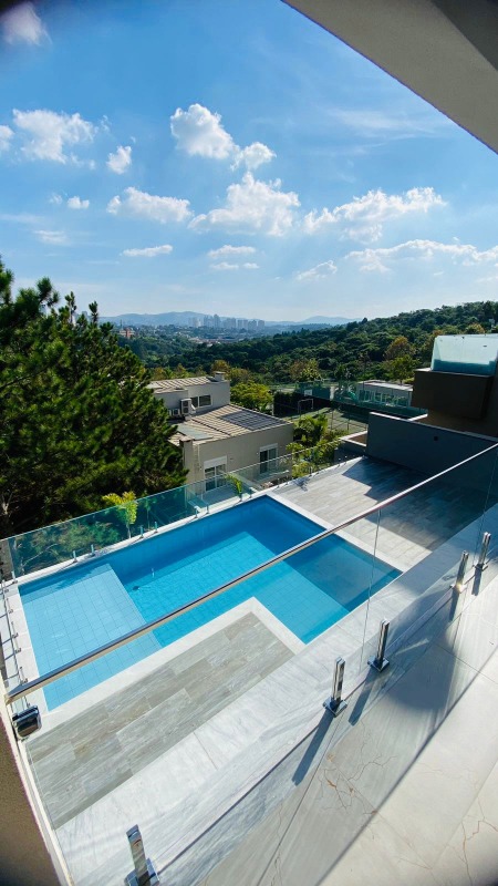 Casa à venda no Tamboré: 