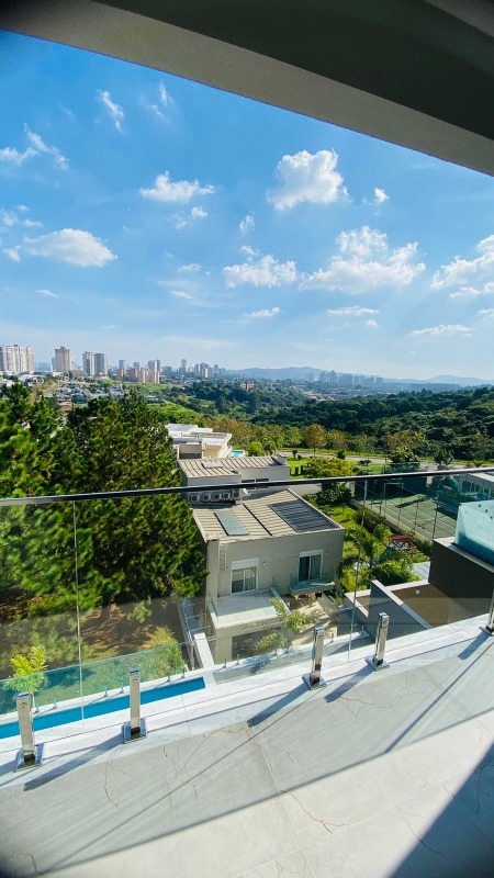 Casa à venda no Tamboré: 