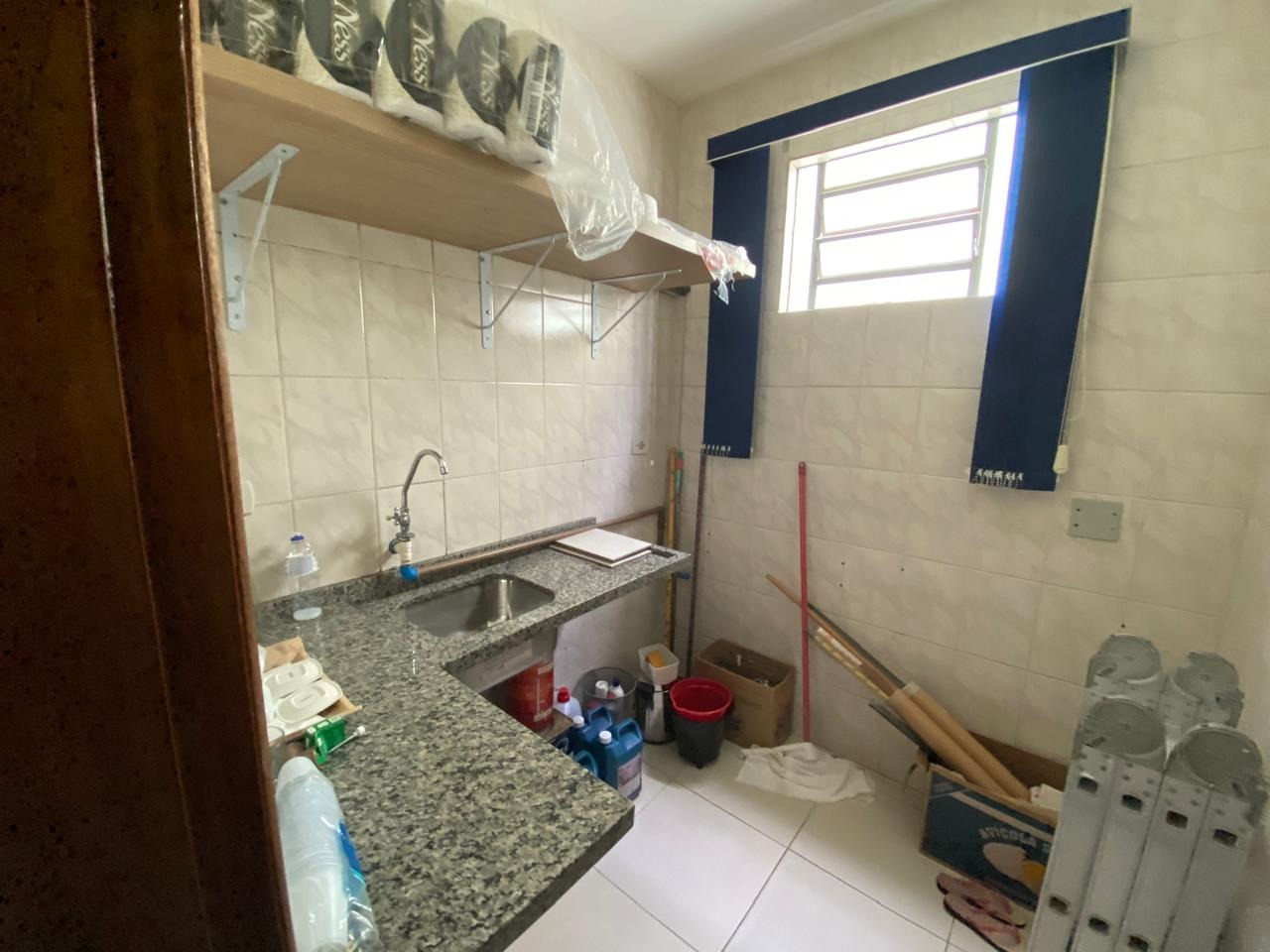 Sala para aluguel no Jardim dos Camargos: 